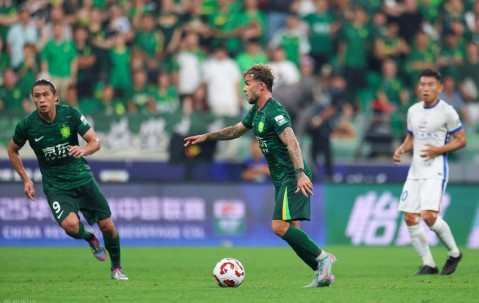 中超联赛：北京国安憾负上海申花，塞蒂恩这是在下了一步错棋？