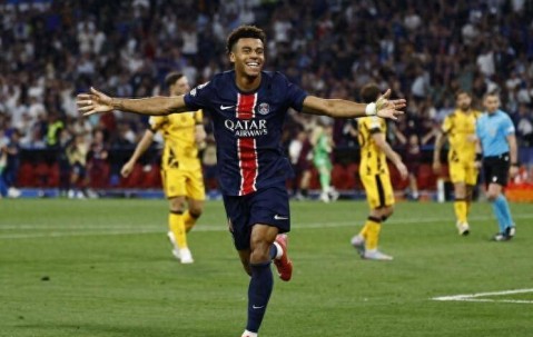 巴黎因欧冠决赛多项违规行为，遭欧足联罚款14.8万欧元