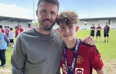 疯了！1.2亿欧转会豪赌+3大新星压阵，AC米兰这波操作能冲冠吗？