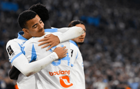 一场6-2，让法甲变天，榜首易主，曼联弃将踢疯了：轰入4球