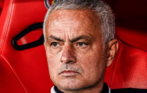 穆里尼奥时隔25年重返本菲卡，19天找到新工作，这次还拿违约金吗