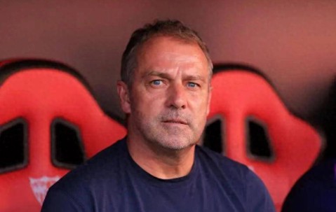 看完弗里克的赛后态度，才明白他是巴萨逆境中最需要的领袖