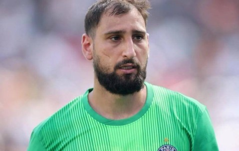 曼城签“世一门”机遇与挑战共存：反应扑救无人可及，脚下需升级