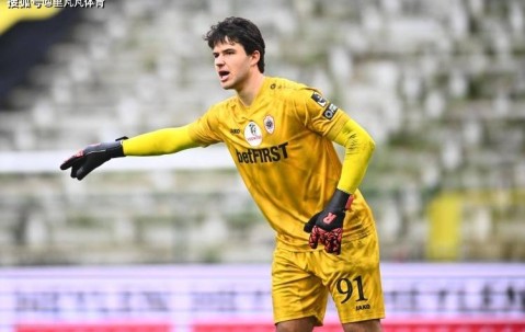 一日英超动向：曼联新门将即将走向首发，皇马挖角利物浦继续