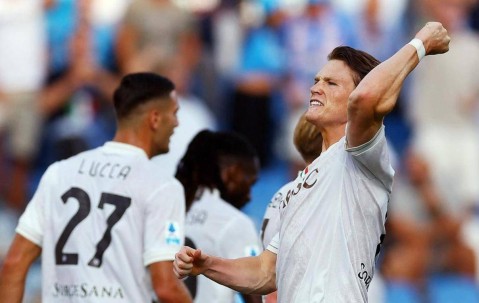 一场2-0让孔蒂取得开门红，德布劳内破门，收获意甲处子球