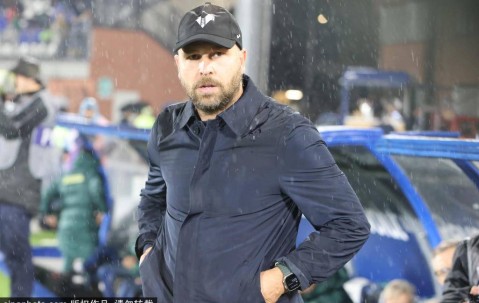 那不勒斯主场零封科莫：2025年意甲主场首次遭遇进球荒的背后故事与战术分析