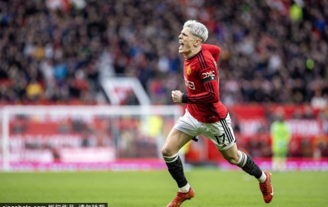 加盟蓝军？罗马诺报道切尔西有意加纳乔 球员本人点赞