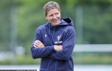 足球友谊赛：美因茨vs水晶宫</title>
        
    <title>足球友谊赛：美因茨vs水晶宫