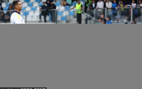 联手C罗！官方：29岁科曼加盟利雅得胜利，转会费近3000万欧