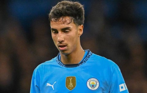 曼城冬窗重磅引援黯然离队，2960万英镑加盟，7个月仅出场1分钟